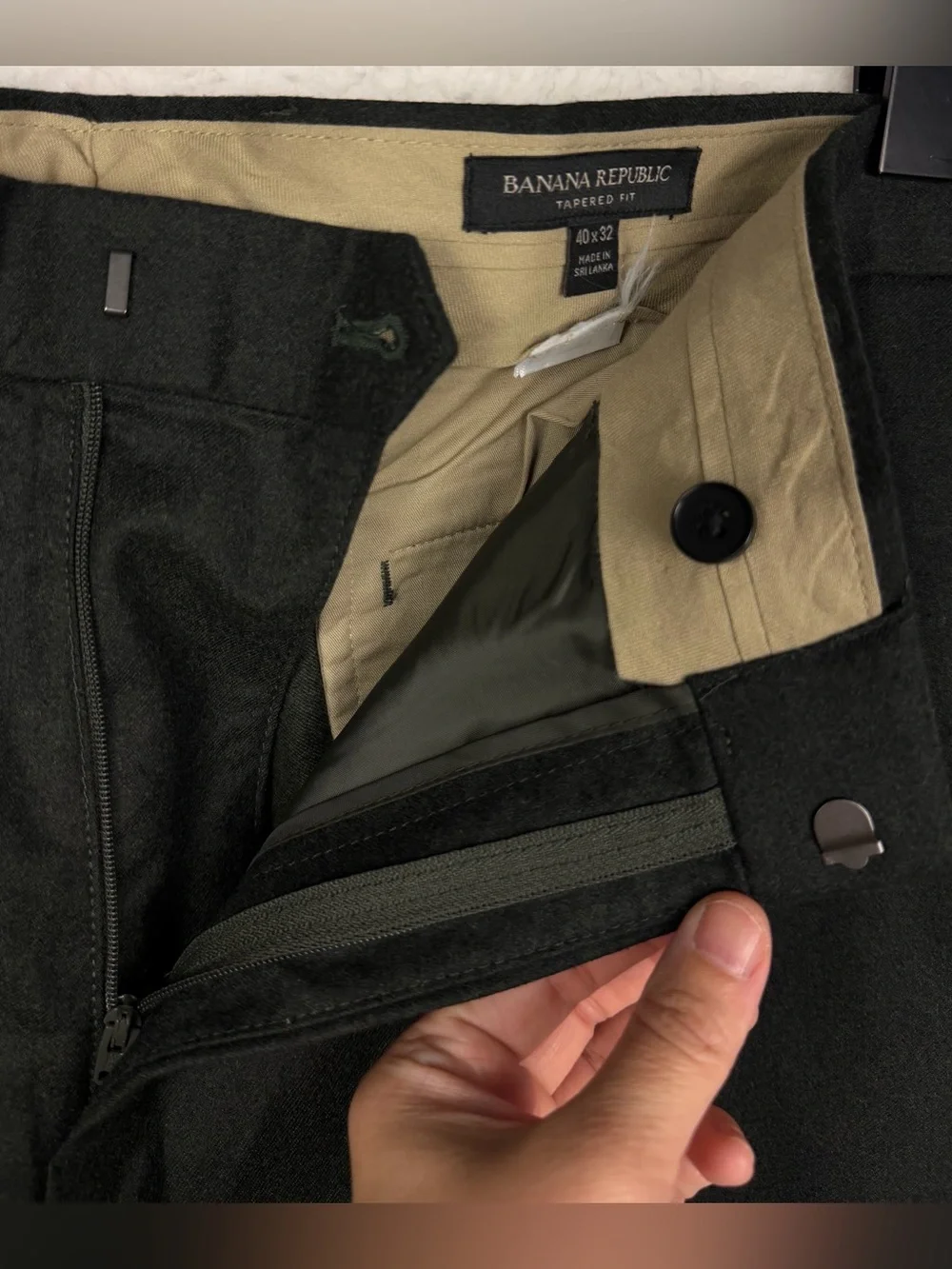 BANANA REPUBLIC • Vitale Barberis Canonico Flannel Tapered Dress Pants, 40x32